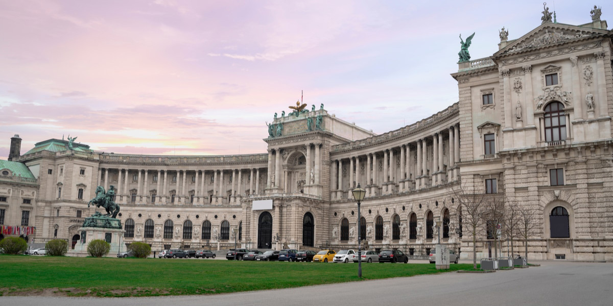 BUDAPEST / VIENA (236 km)