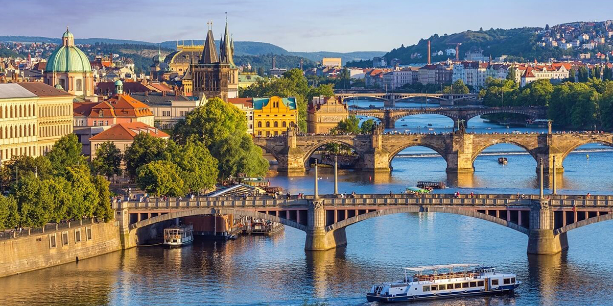 PRAGA (Visita Ciudad)