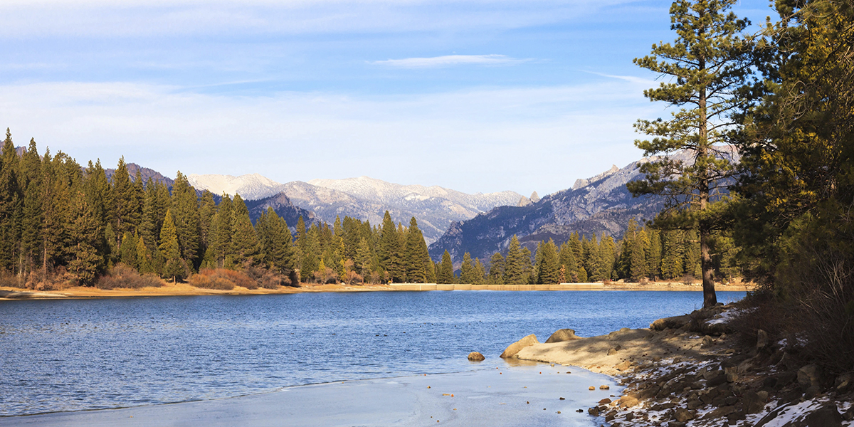 (Mi) LAS VEGAS / OAKHURST ó MAMMOTH LAKE