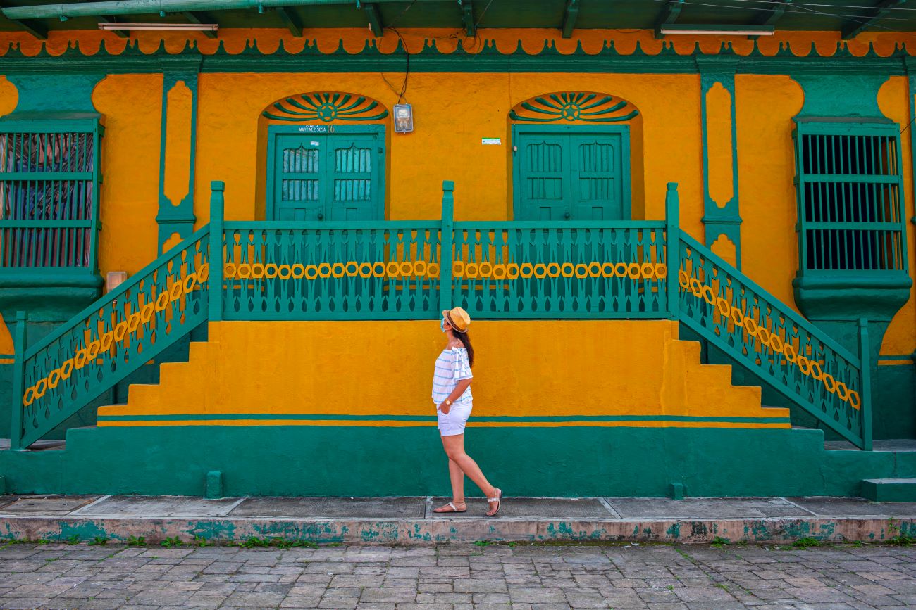 (Ju)   LA ANTIGUA / PETEN