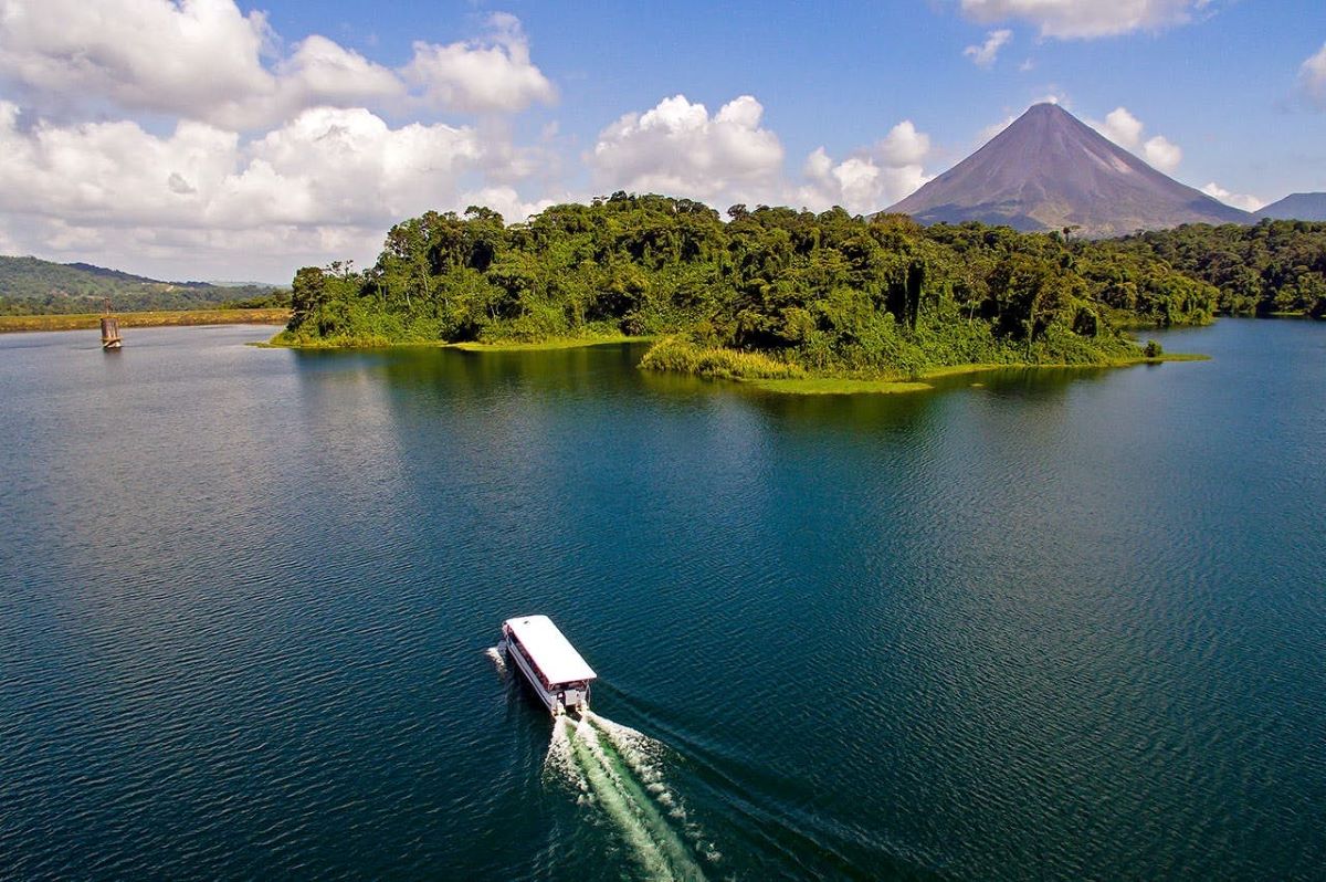 TORTUGUERO / ARENAL