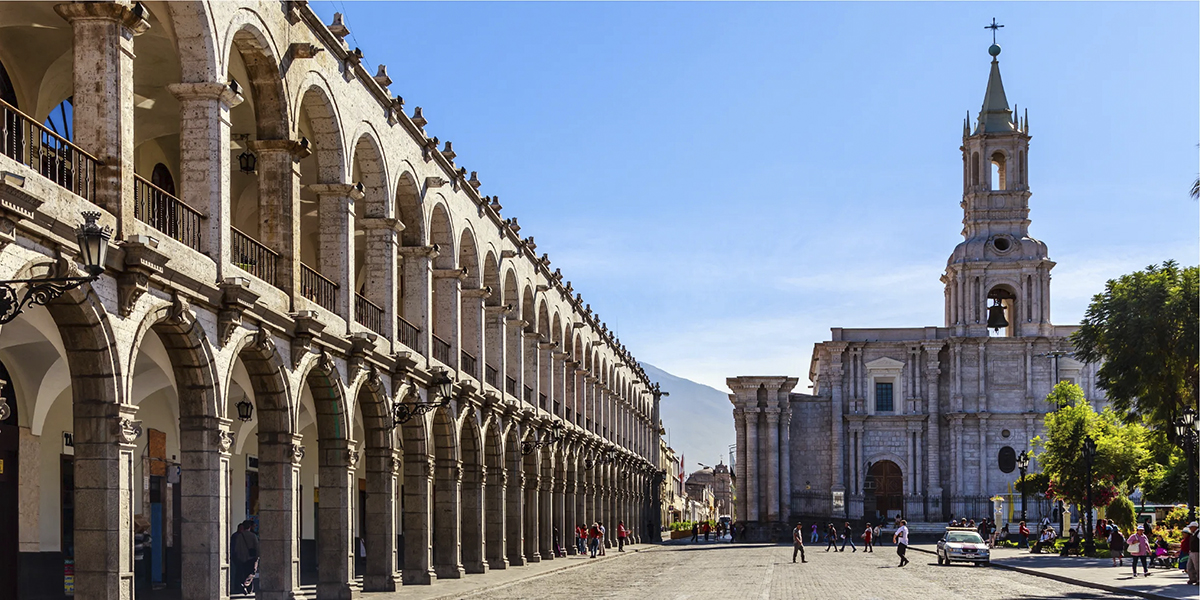 LIMA / AREQUIPA (Visita Ciudad)