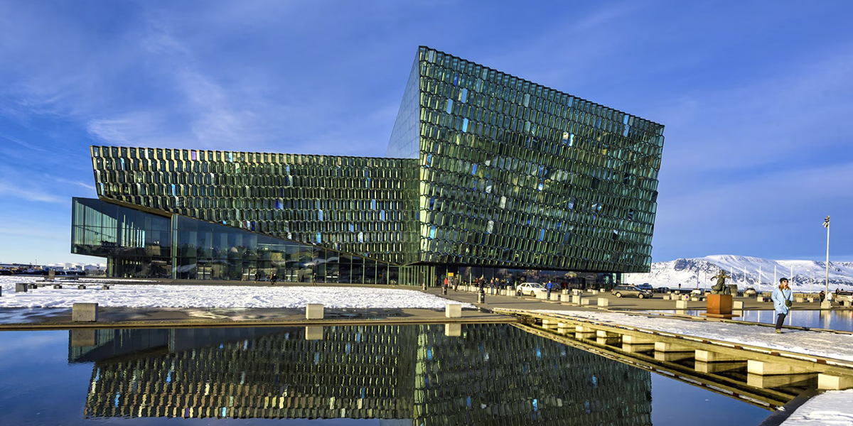 DIC 31 (Ju)   REYKJAVIK (Visita de Ciudad)