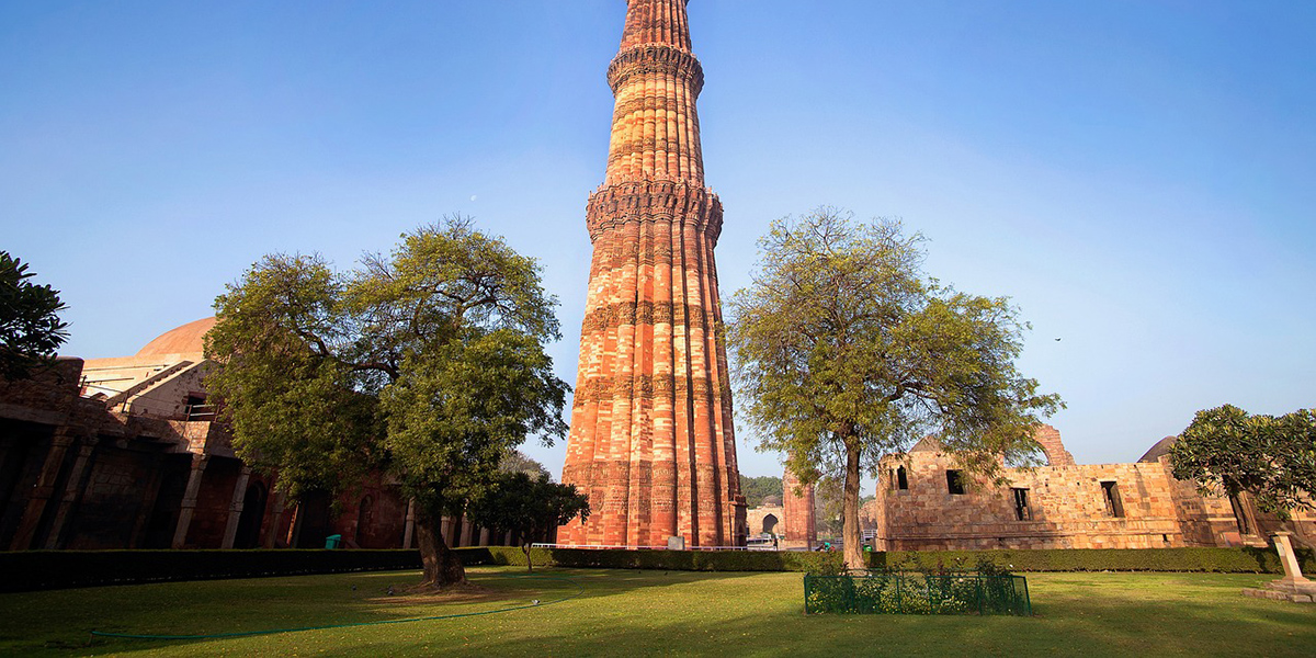 MAR 27 (Sa)   VARANASI / DELHI / CIUDAD de ORIGEN