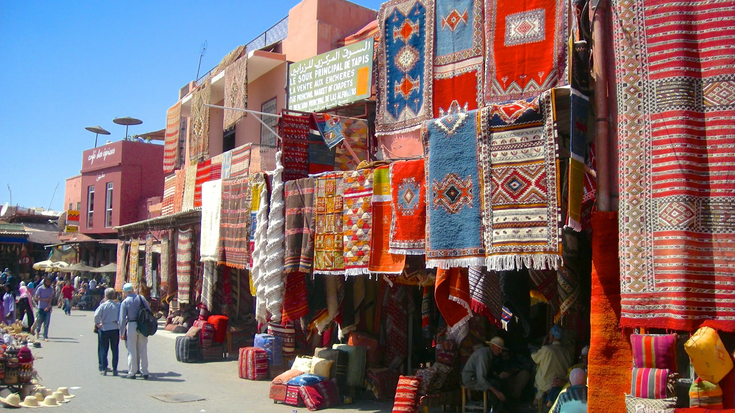 VALLE DEL DADES - SKOURA - OUARZAZATE - MARRAKECH (4 Abril)