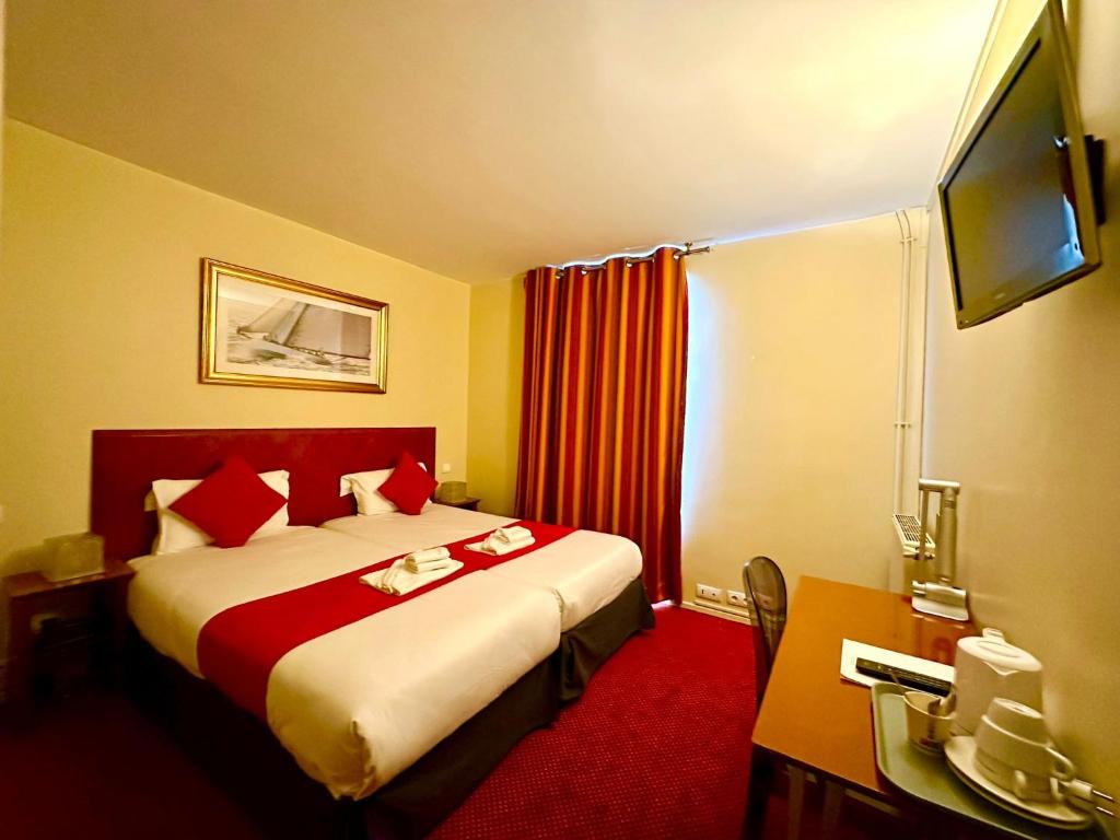 Hotel Bellevue Montmartre 3*