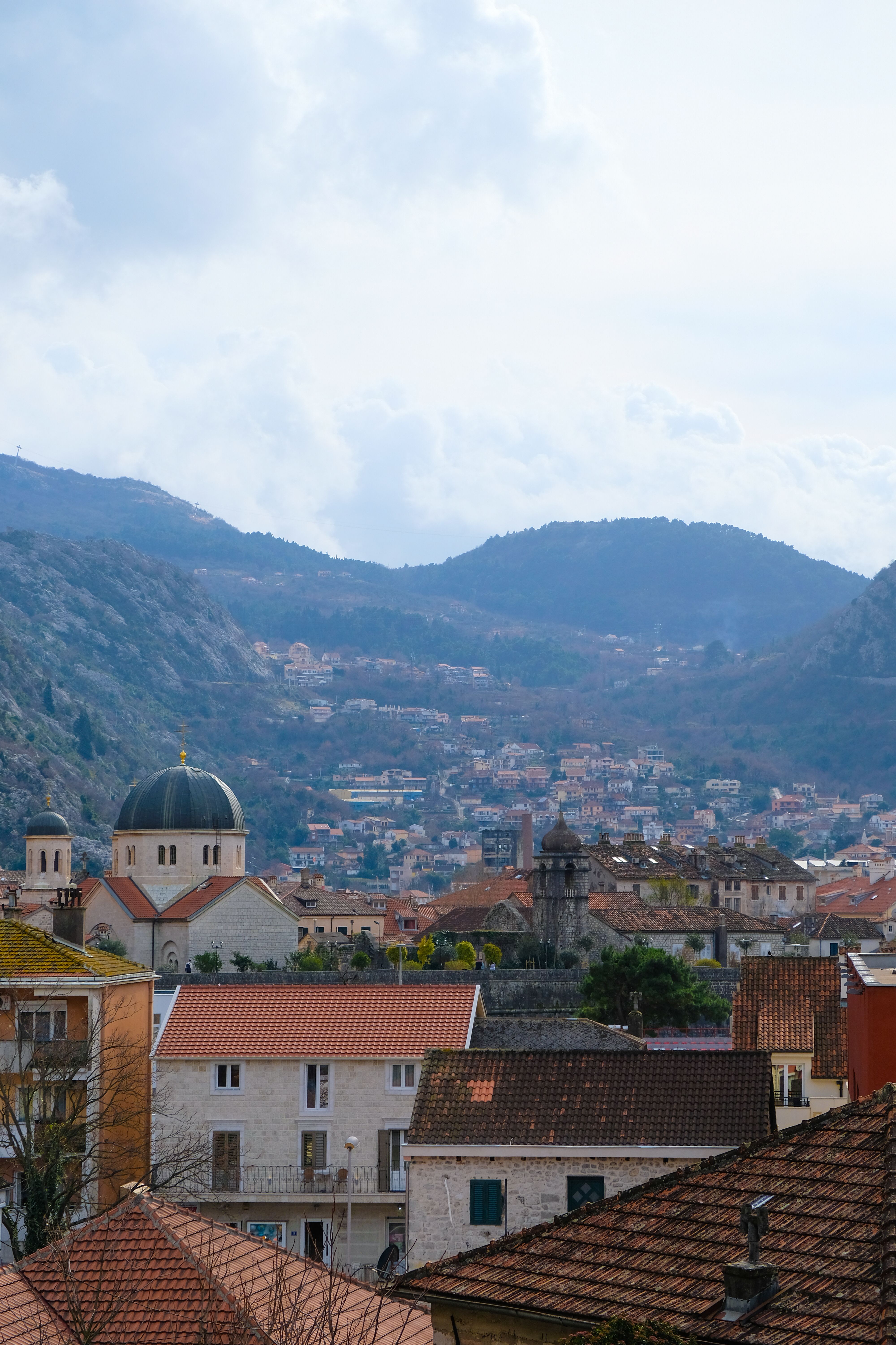 MONTENEGRO AL COMPLETO: BAHÍAS, PAQUES NACIONALES Y COSTA