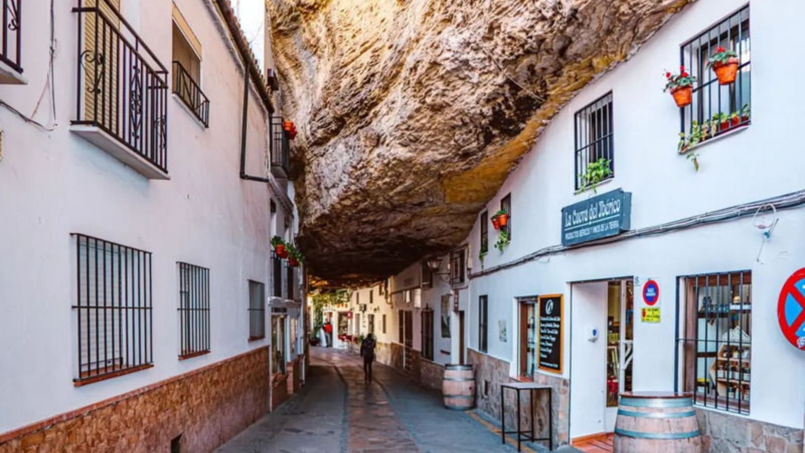 Setenil de las Bodegas y Ronda