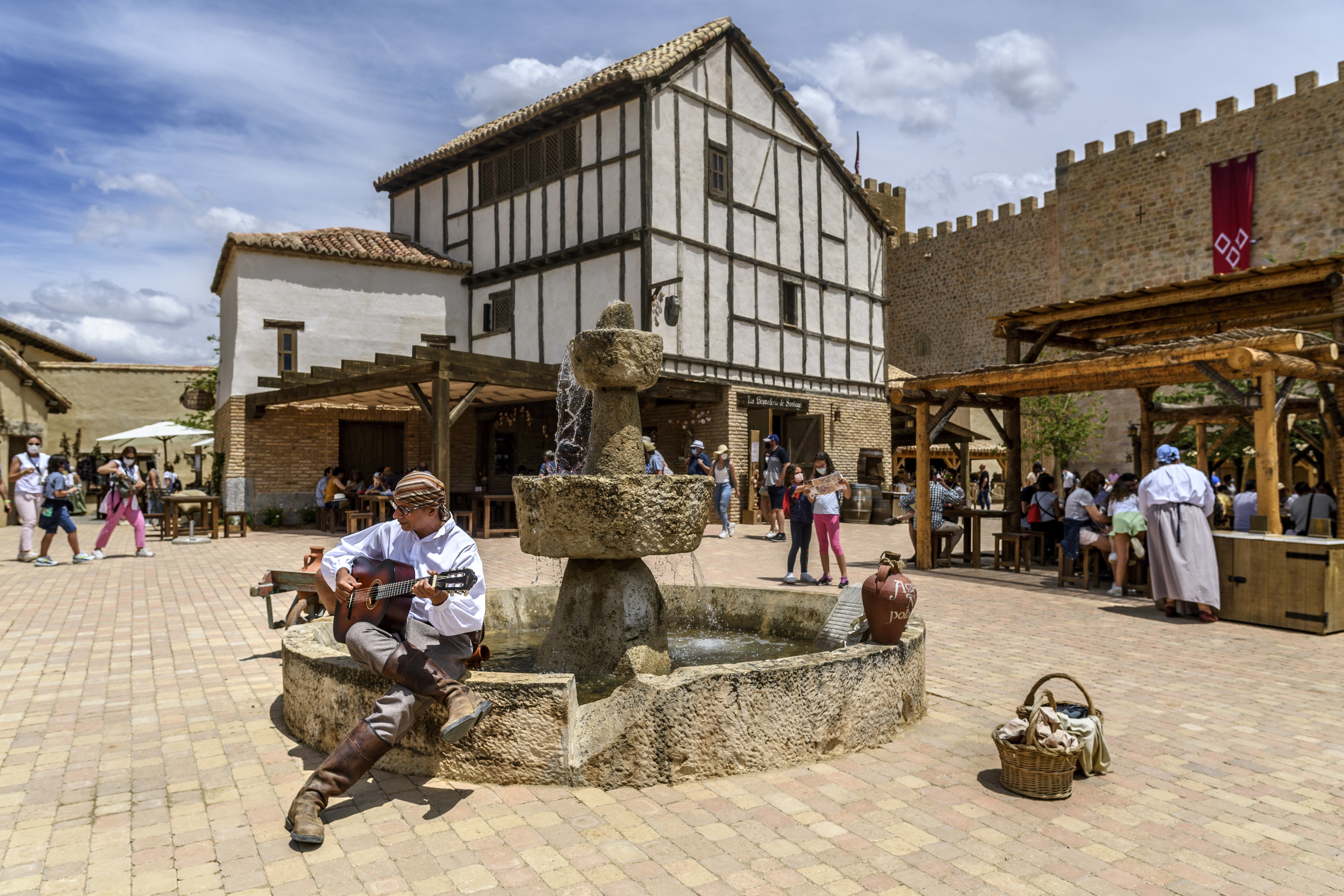 Toledo y El Parque Puy Du Fou España - 14 al 17 Abril