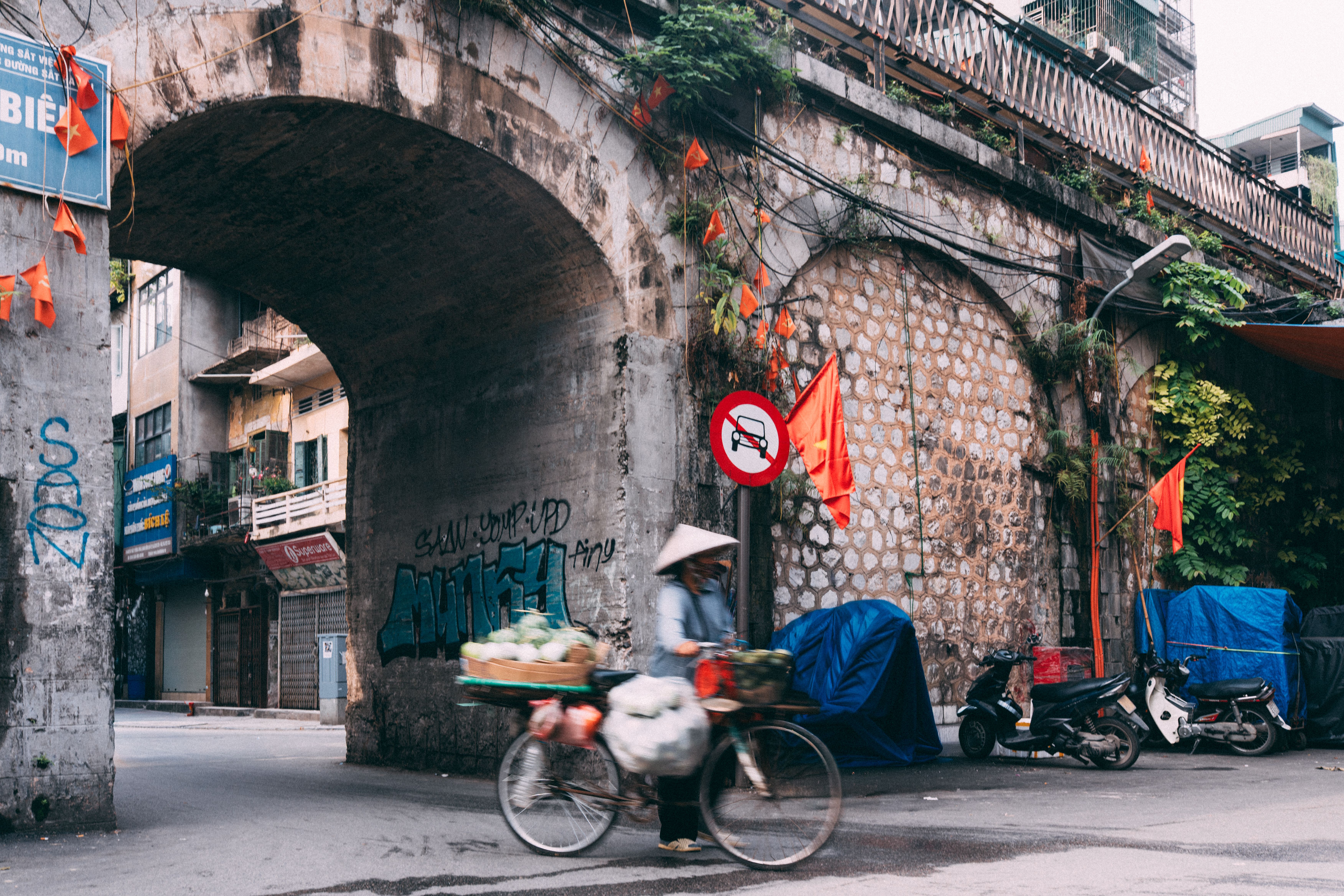 VIETNAM CAMBOYA BUDGET