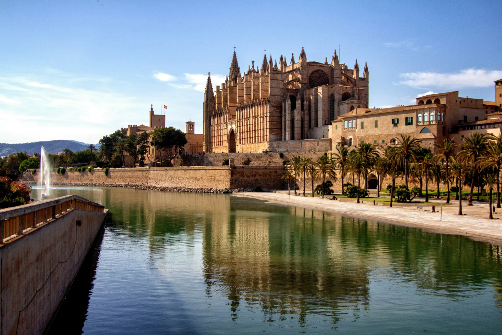 Crucero, Baleares, Italia, Francia desde Valencia