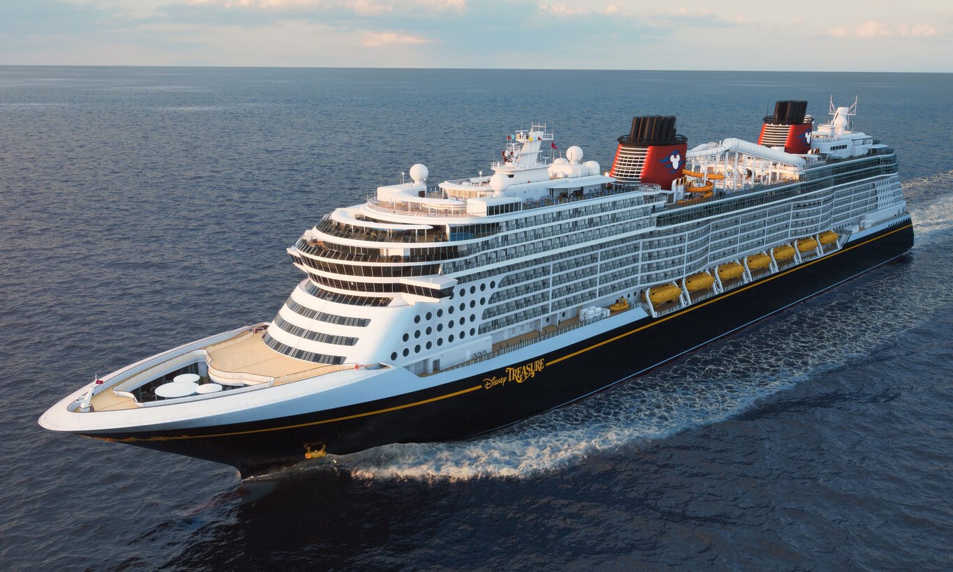 Especial Semana Blanca – Crucero Disney Treasure (3 personas)