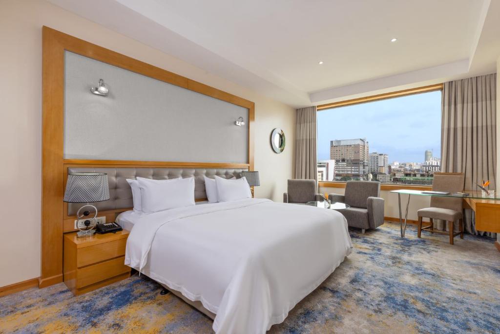 Golden Tulip Hotel
