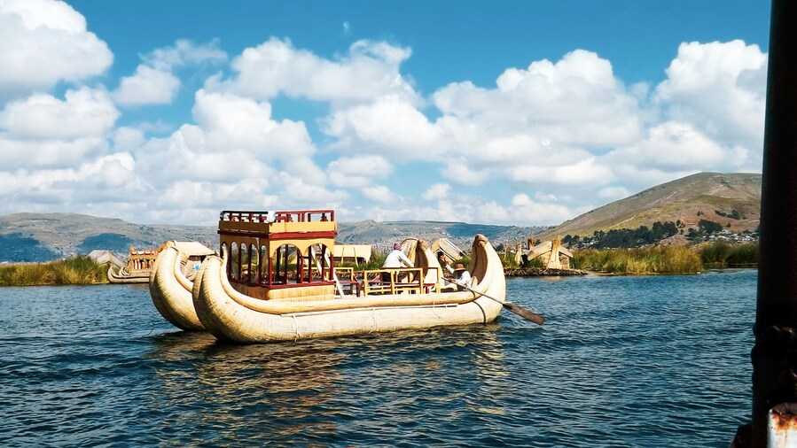 Día 9 PUNO / LAGO TITICACA (LAGO TITICACA)