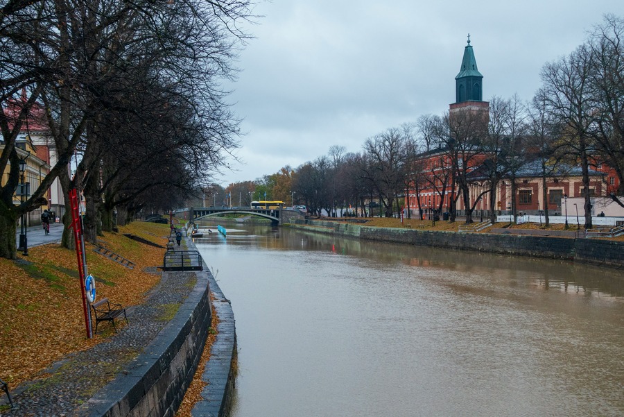 Día 3 — Turku: historia finlandesa y un final de día con sabor a verano