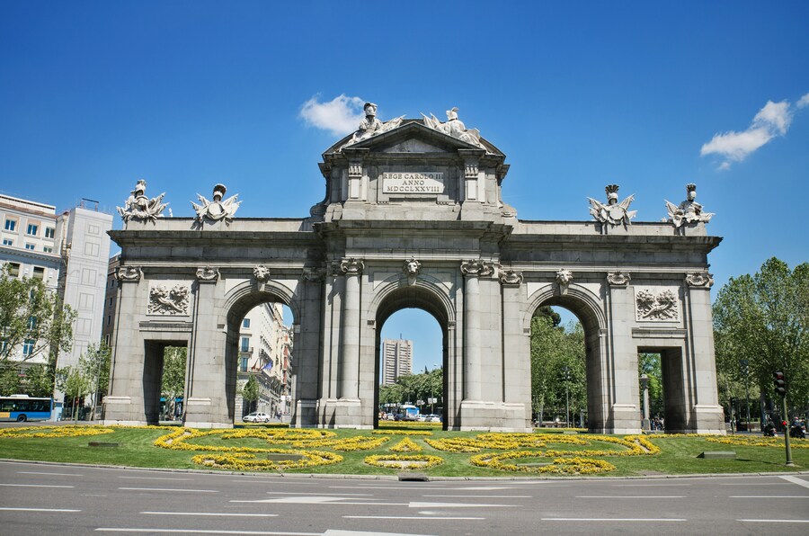 Día 6 — Madrid – Origen