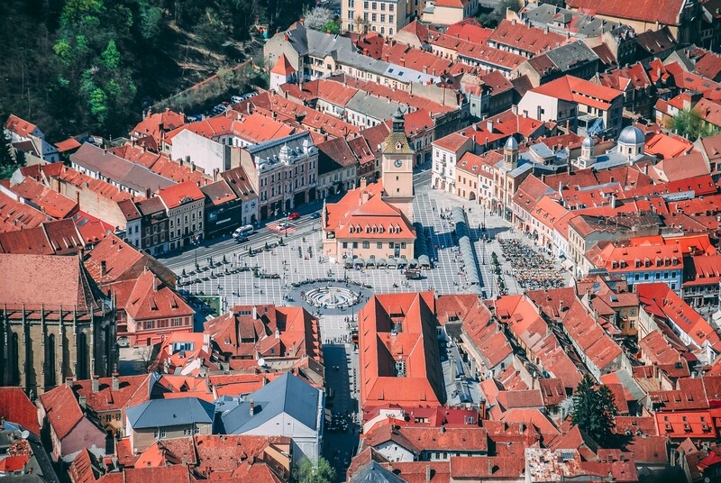 PIATRA NEAMT - LAGO ROJO - BRASOV - BRAN - BRASOV
