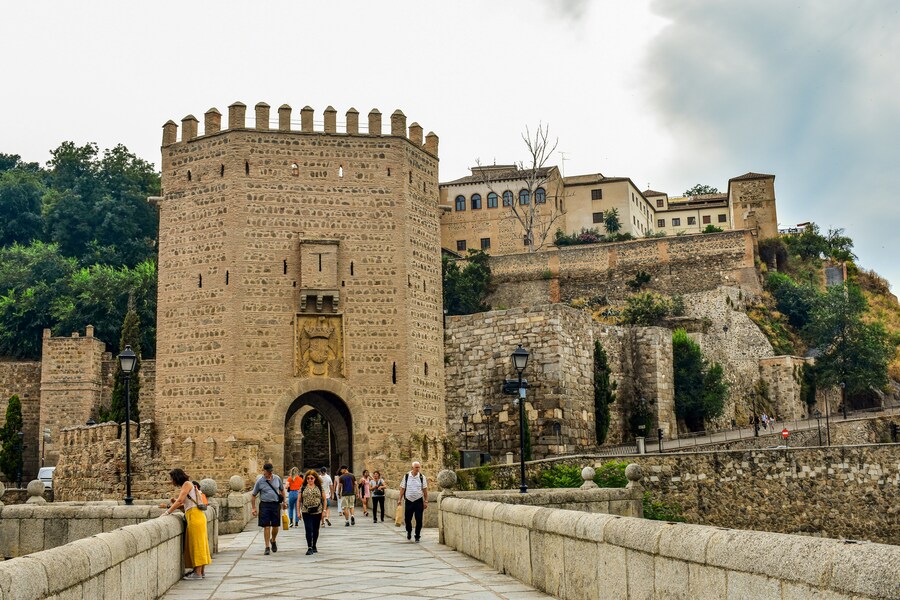 Toledo, Puy du Fou y Ruta del Quijote (+55 años)