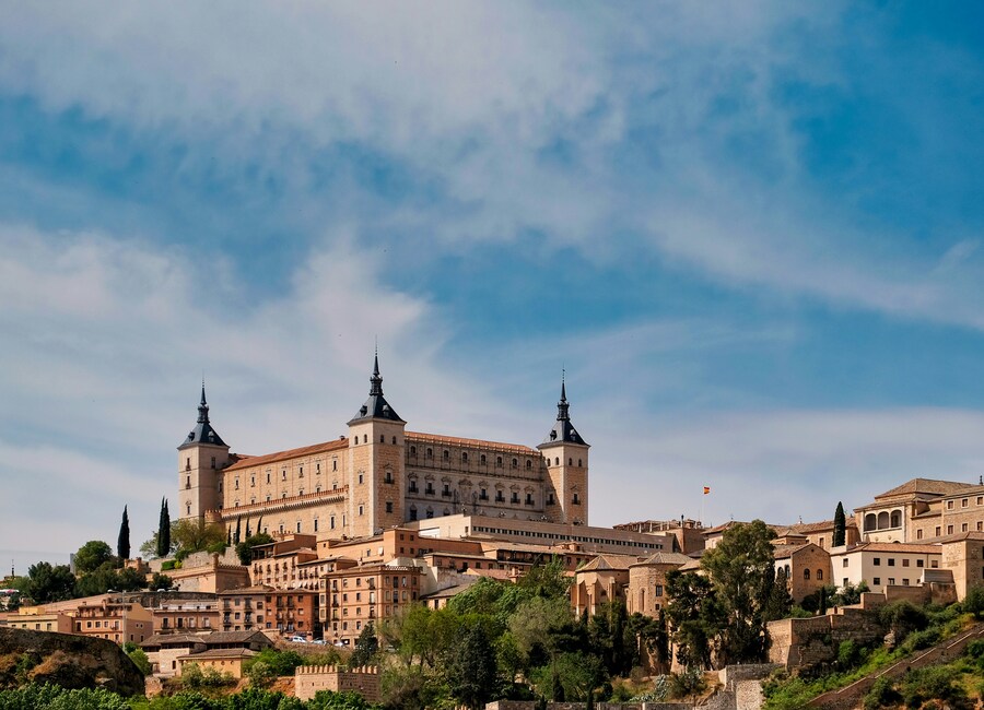 Toledo, Puy du Fou y Ruta del Quijote (+55 años)
