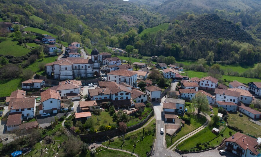 Reyno de Navarra y Ruta de la Brujería (+55 años)