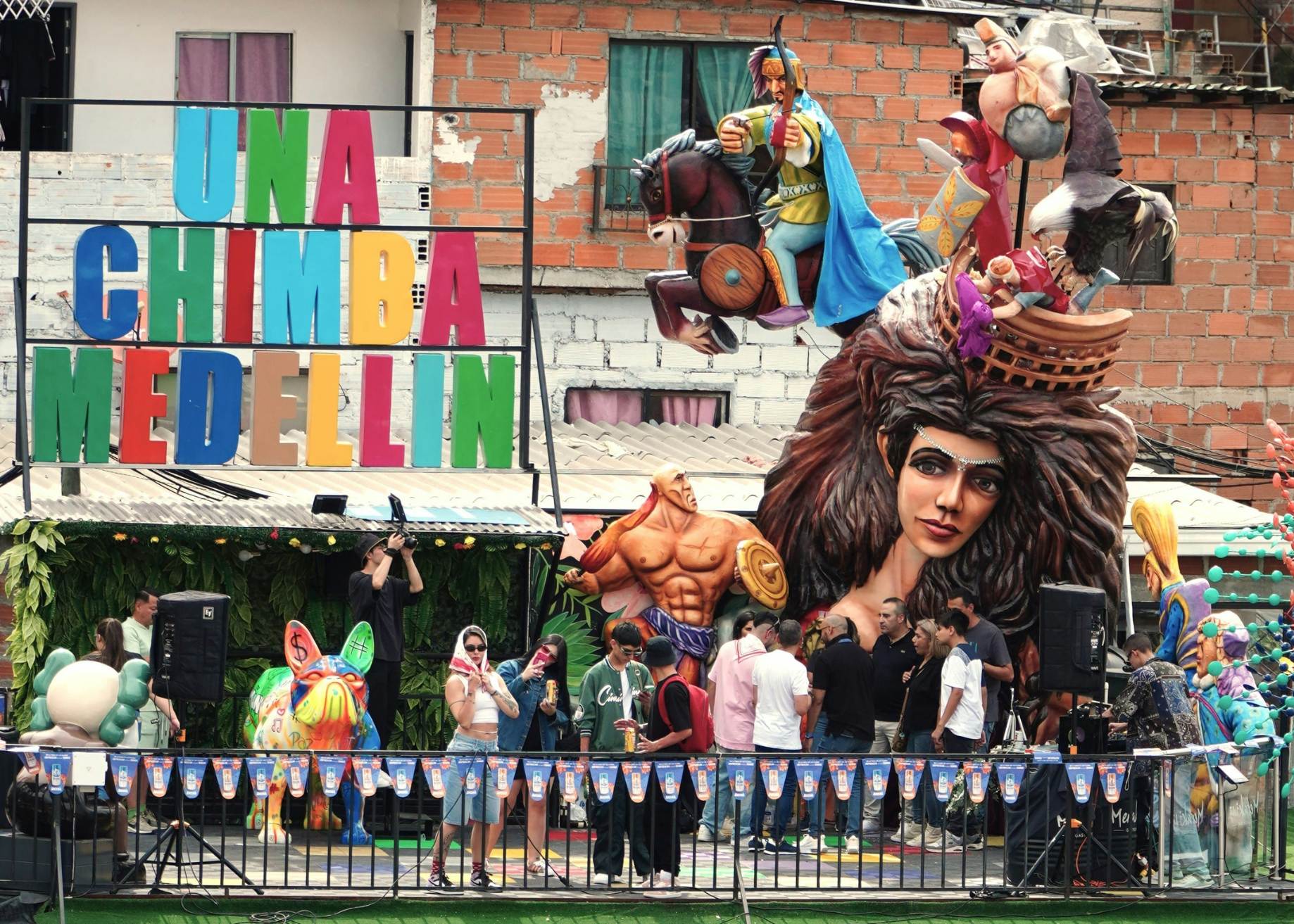 Rumbo a Medellín – Vuelo a la Ciudad de la Eterna Primavera