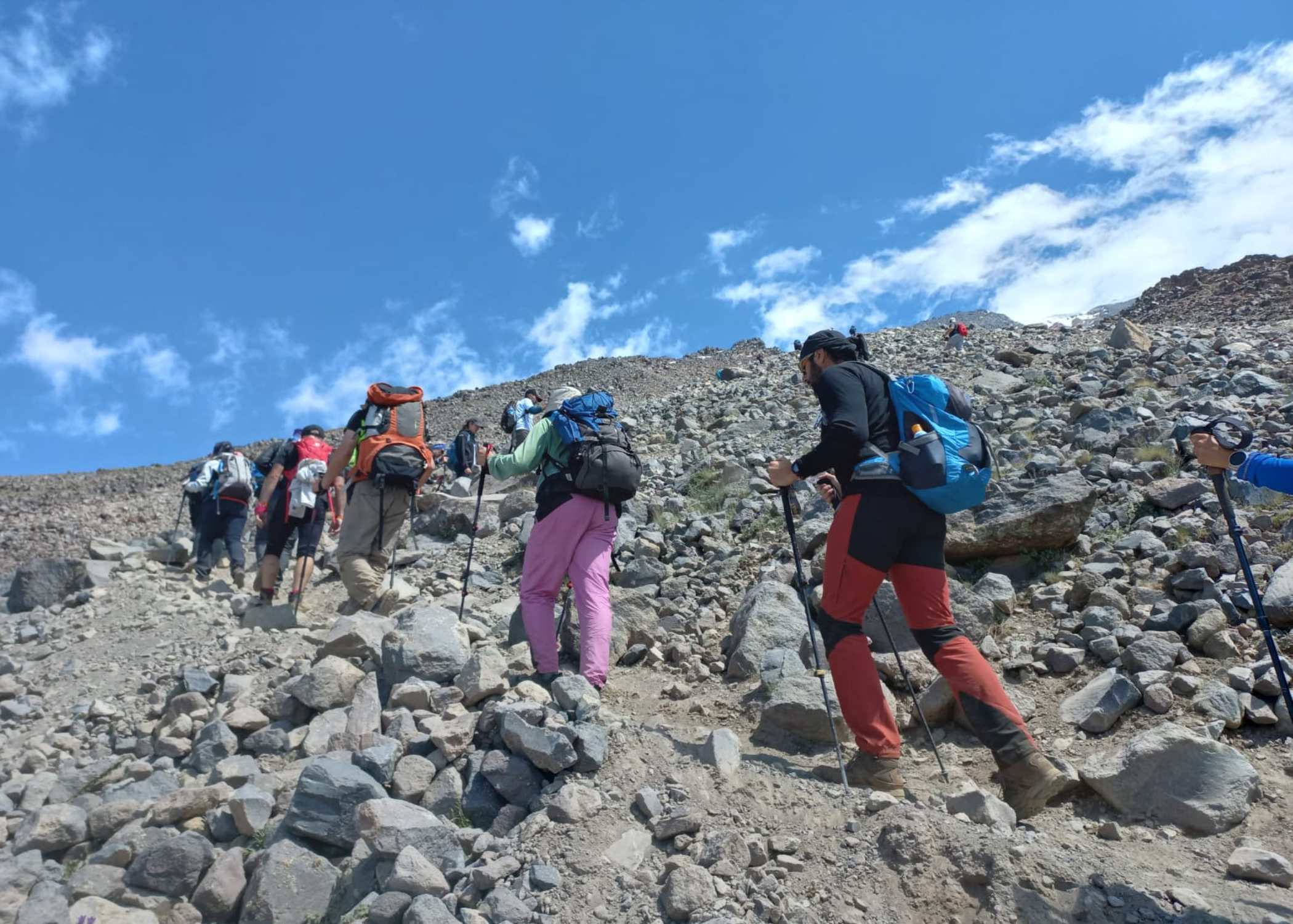 Día de aclimatación (5 horas de trekking)