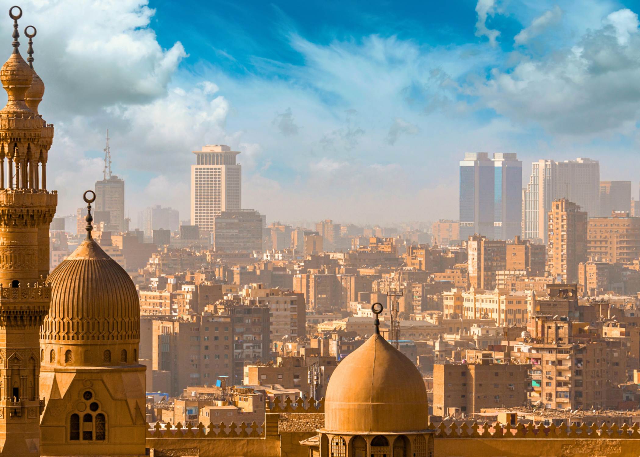 Día libre - Entre pirámides, bazares y esencia cairota