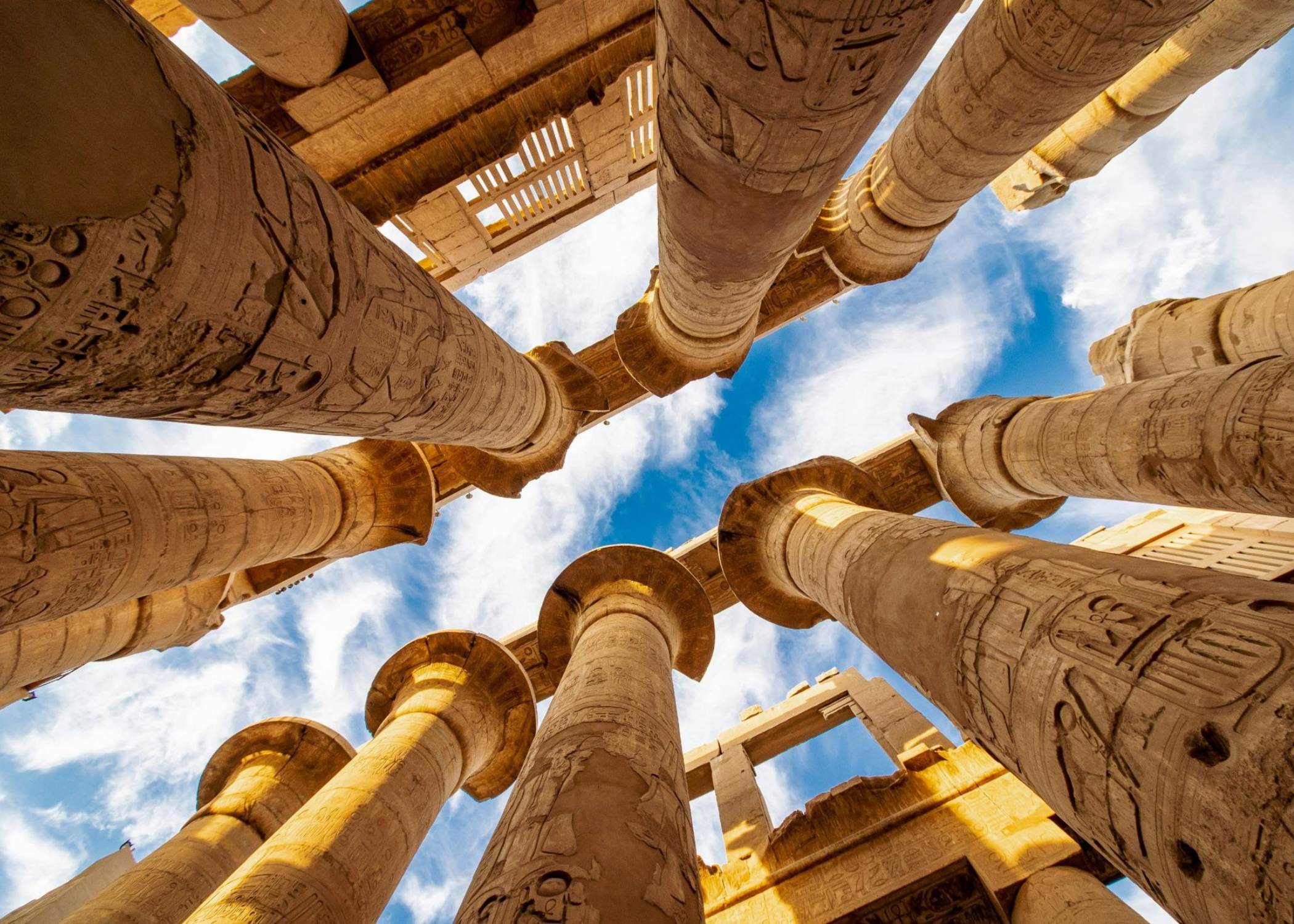 Comienza la Aventura - Vuelo Internacional España a Luxor