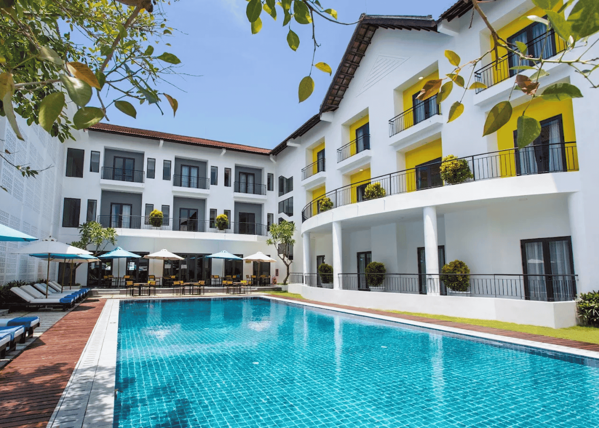 ÊMM Hotel Hoi An o similar
