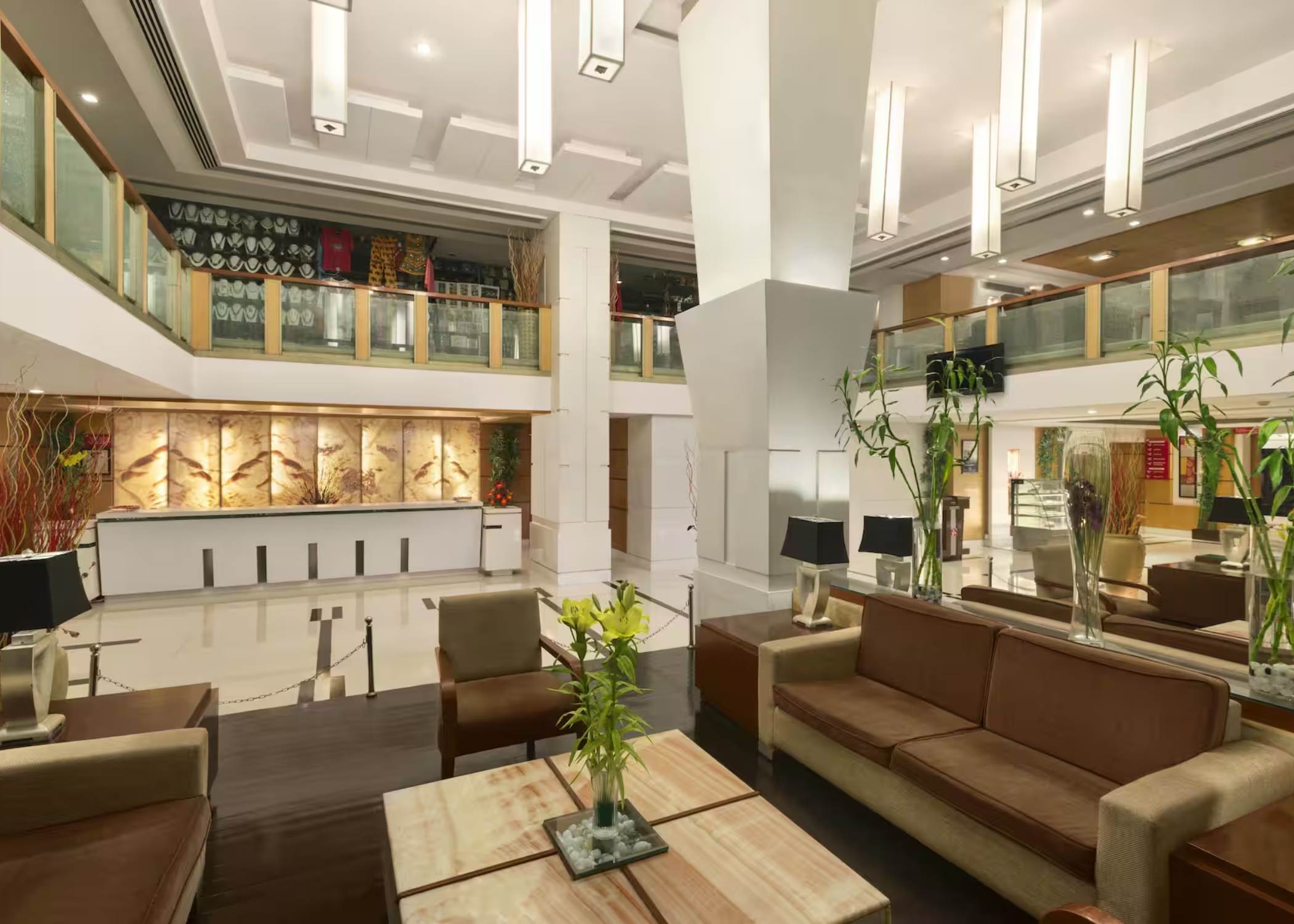 Ramada by Wyndham o similar