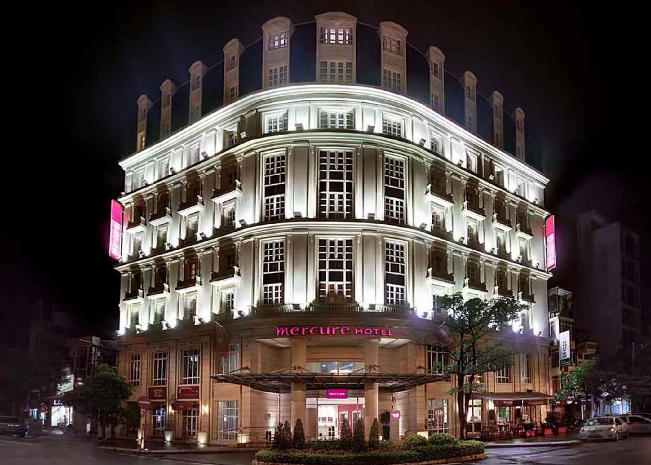Mercure Hanoi o similar