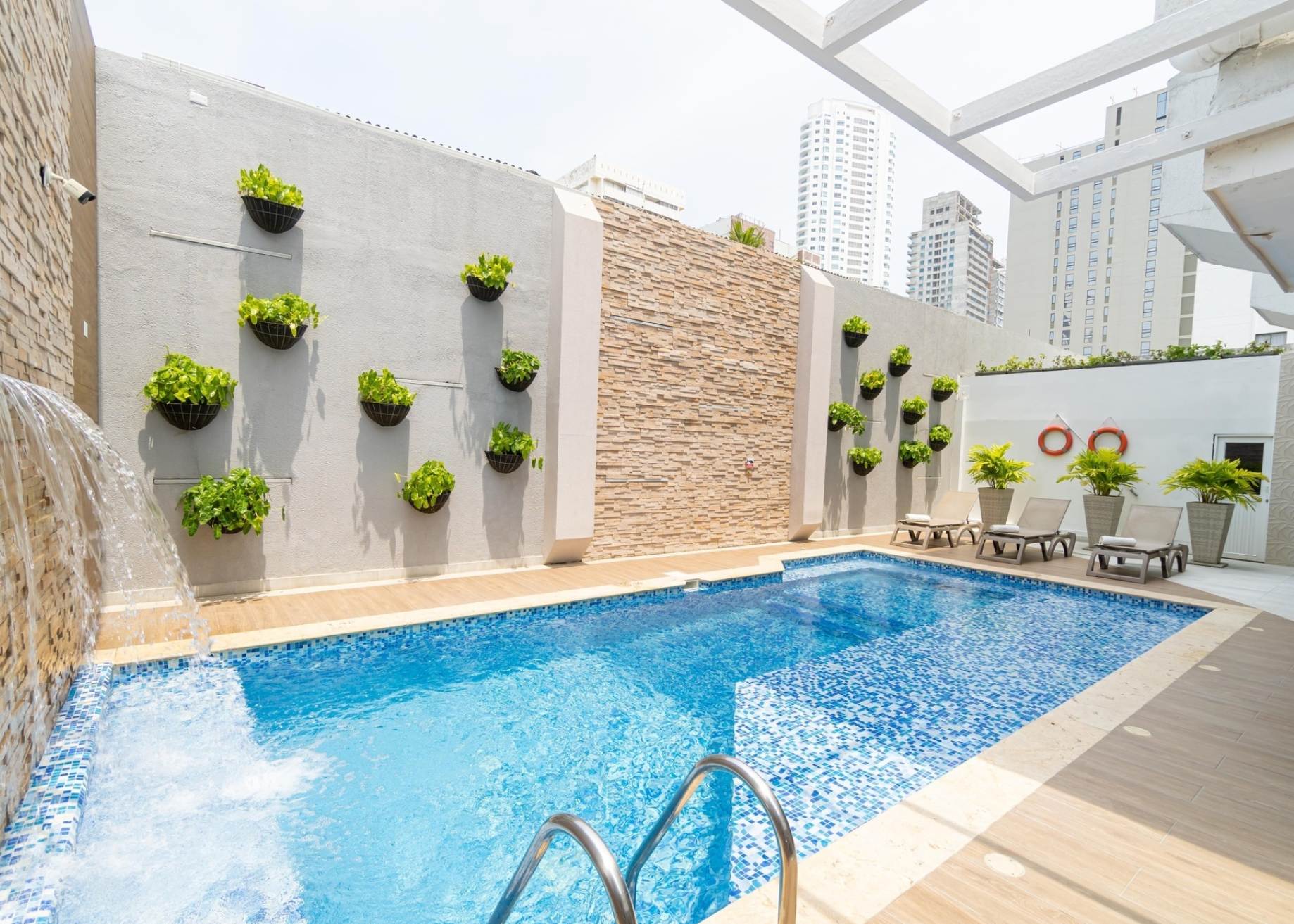 Hotel Barlovento o similar