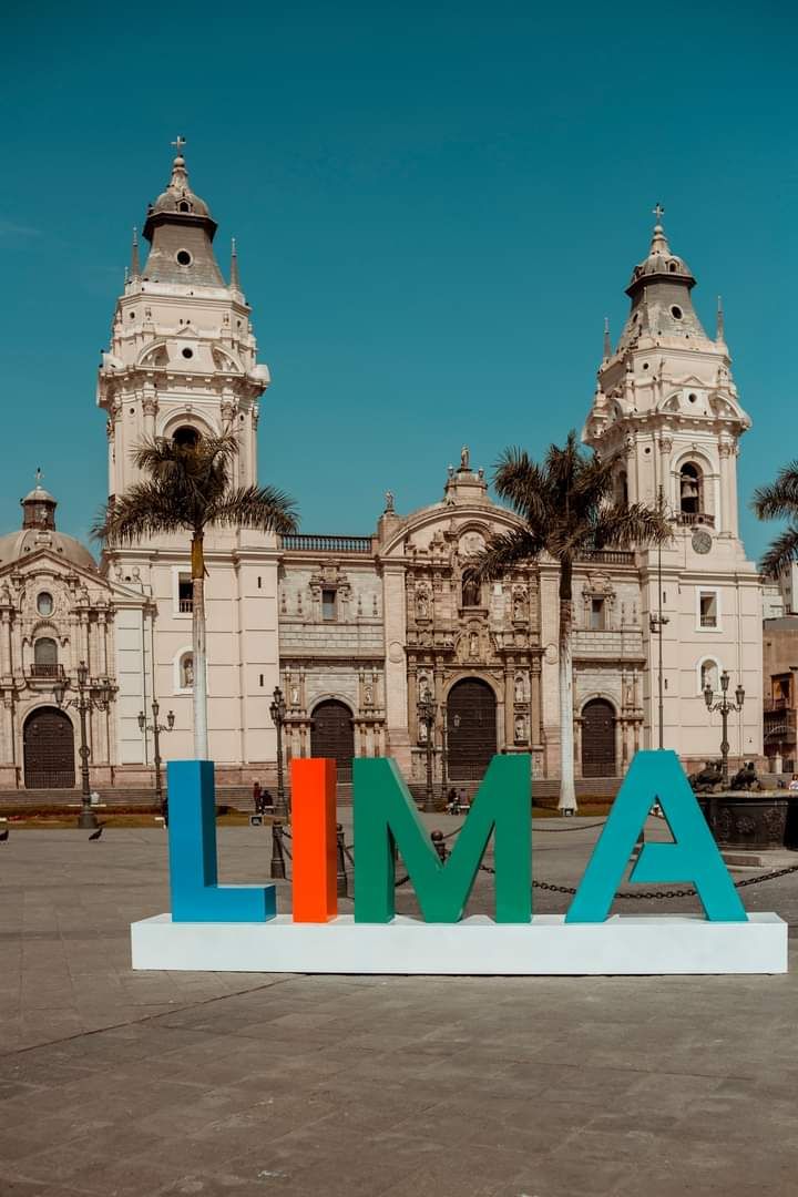Día 1. Madrid - Lima