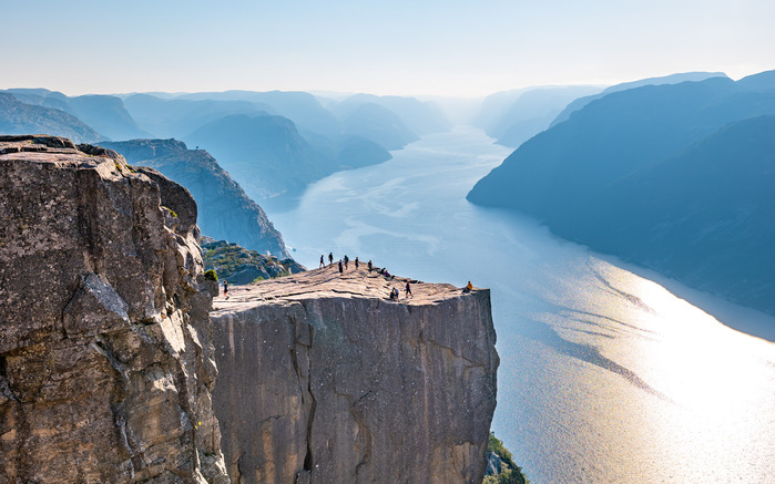 Día 6.- Stavanger – Preikestolen - Stavanger (alojamiento y desayuno)