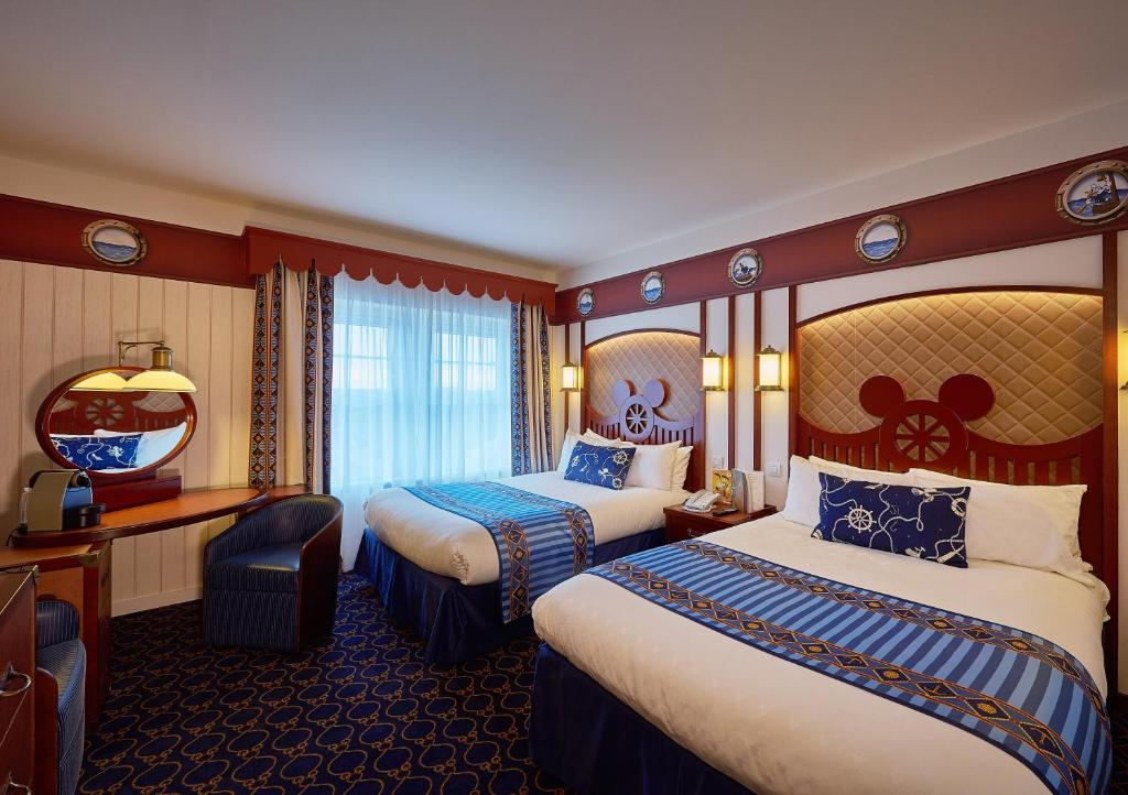 DISNEYLAND PARIS